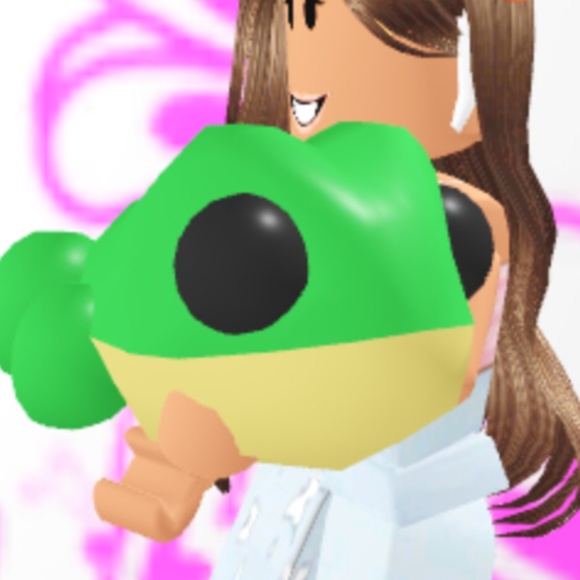 Frog adopt me - Picture 2 of 3